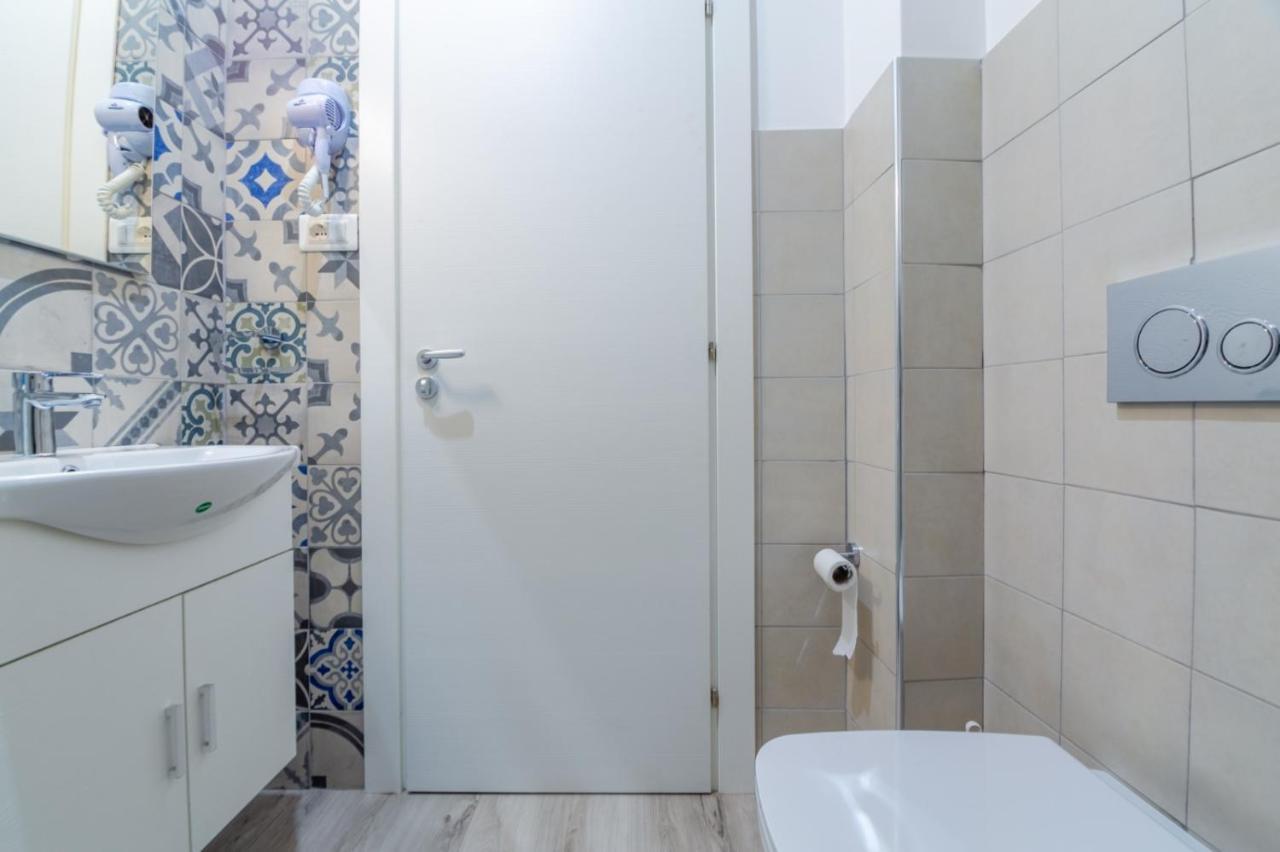 Отель Residenza Borgo Guazzo Парма Экстерьер фото